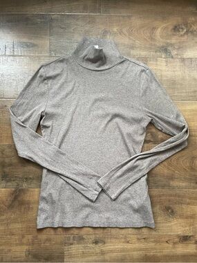 H&M Ribbed Turtleneck Long Sleeve Top Tan Neutral Layering Large